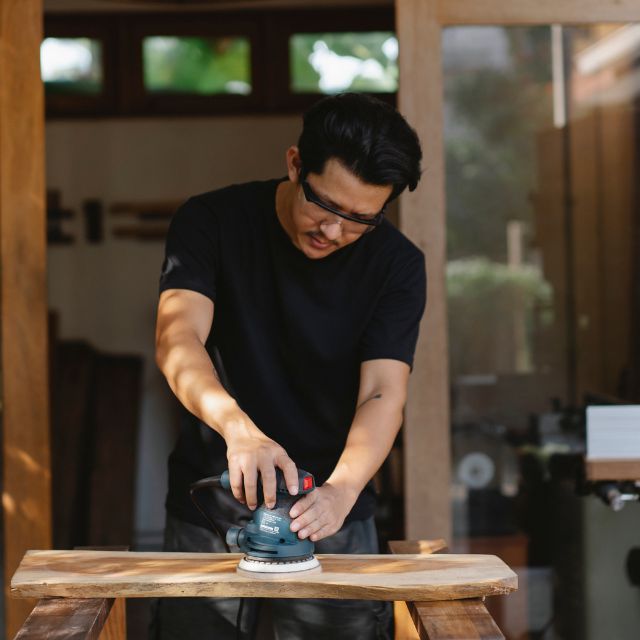 Marceneiro aqui - terceira fila - 03